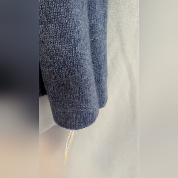 NEW Cashmere Charter Club Luxury Cold Shoulder Sweater Heather Blue. - Picture 5 of 16